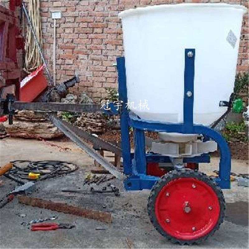 撒肥机农用颗粒撒肥器拖拉机背负式抛肥机加厚加固圆桶抛肥器肥料,淘宝优惠券,粉丝福利购,淘宝优惠卷