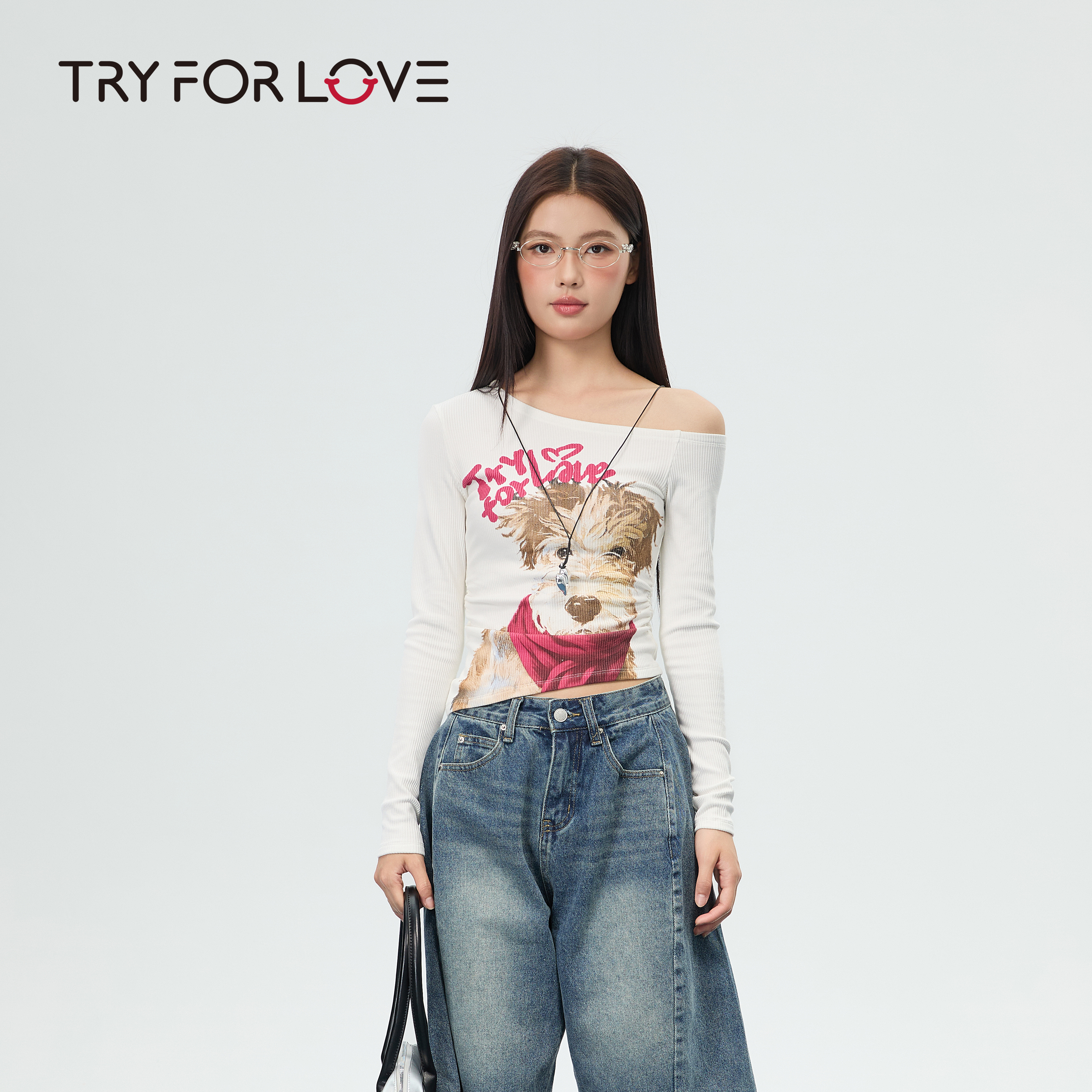 TRYFORLOVE美式油画狗斜肩性感长袖t恤女春秋款百搭修身露肩上衣 - 图0