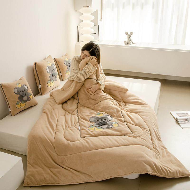 超厚车载抱枕被子两用车载靠垫枕头被办公室沙发折叠午睡空调被,淘宝优惠券,粉丝福利购,淘宝优惠卷