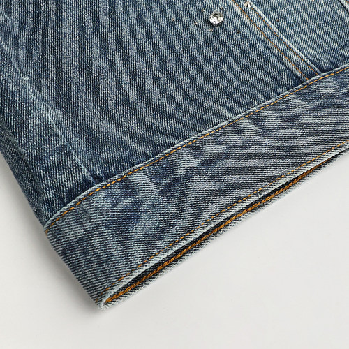 FELTICS双色镶钻牛仔外套 - 图1