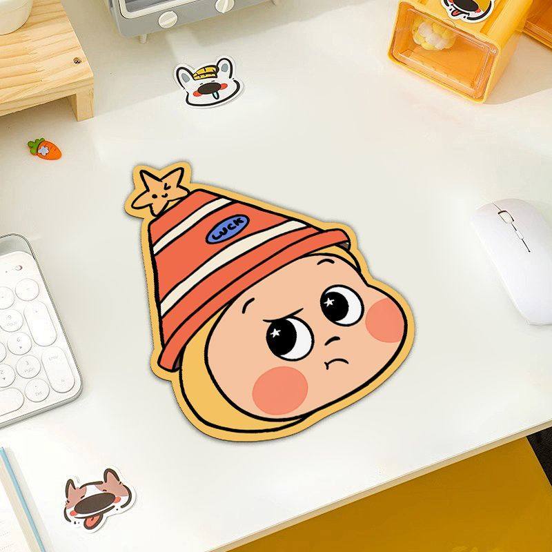 星星人圣诞帽卡通可爱鼠标垫小号异形办公室防滑桌垫耐磨通用杯垫,淘宝优惠券,粉丝福利购,淘宝优惠卷