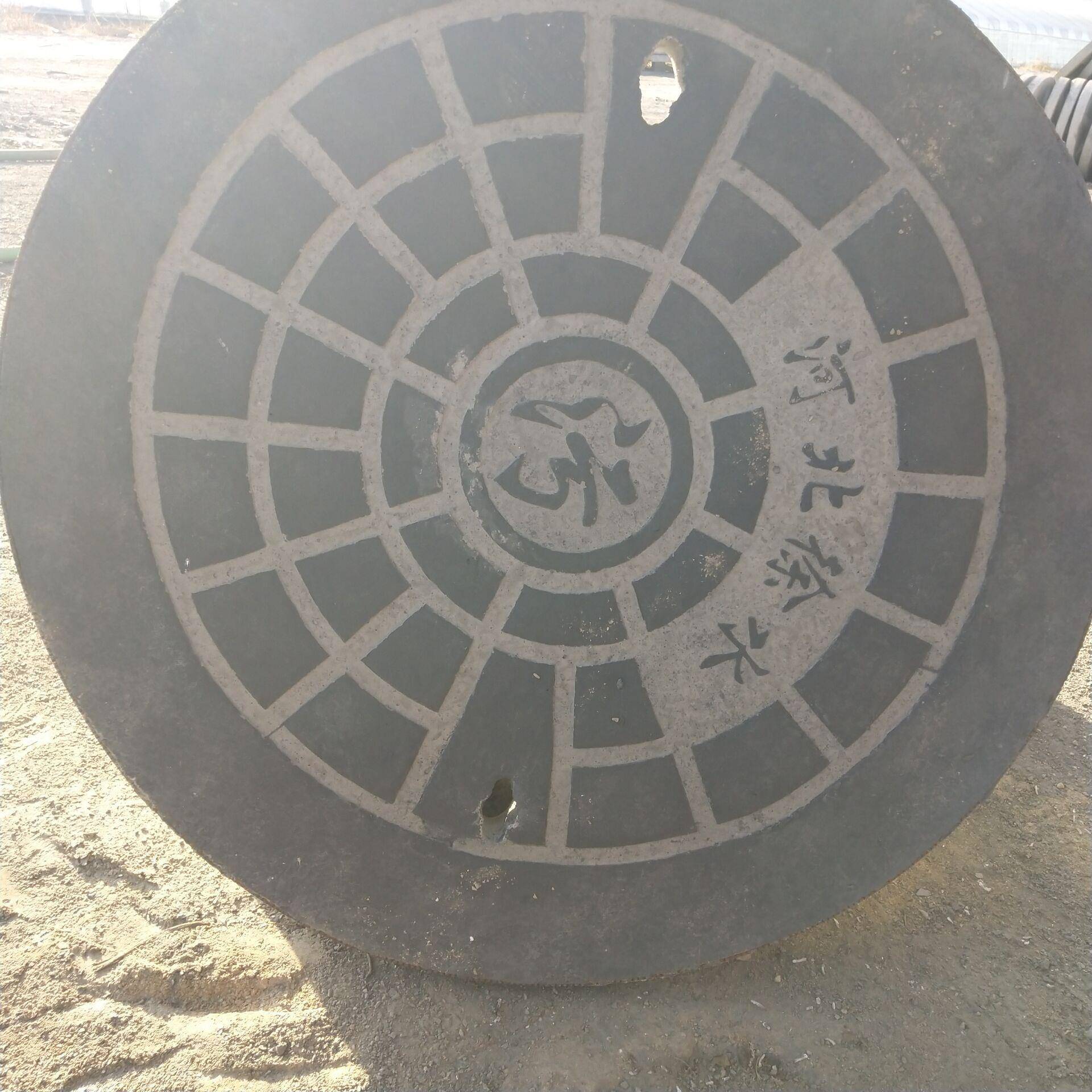 徐水厂家直销钢纤维混凝土检查井井盖 - 图2