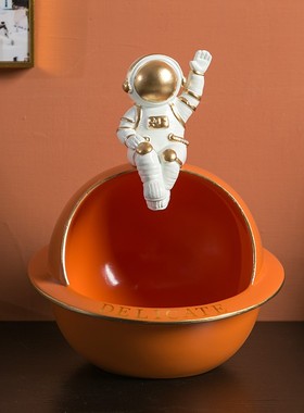 玄关钥匙收纳摆件宇航员太空人客厅软装饰品北欧轻奢现代入户饰品