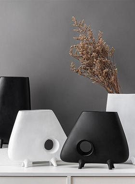 现代北欧几何树脂花瓶花器意式极简轻奢软装样板间售楼部家居饰品