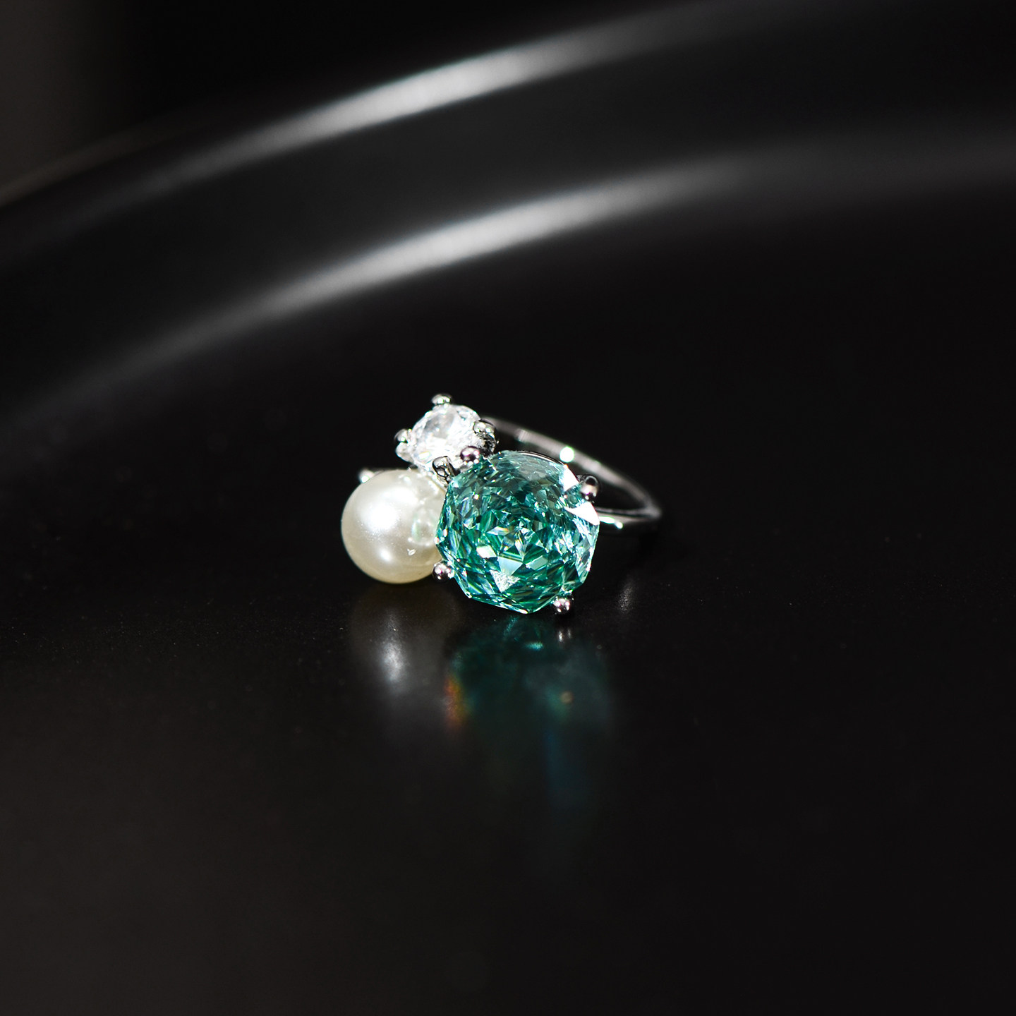 爆闪帕拉伊巴绿色八边千禧玫瑰切耳环女无耳洞耳环耳夹耳骨耳蜗夹,淘宝优惠券,粉丝福利购,淘宝优惠卷