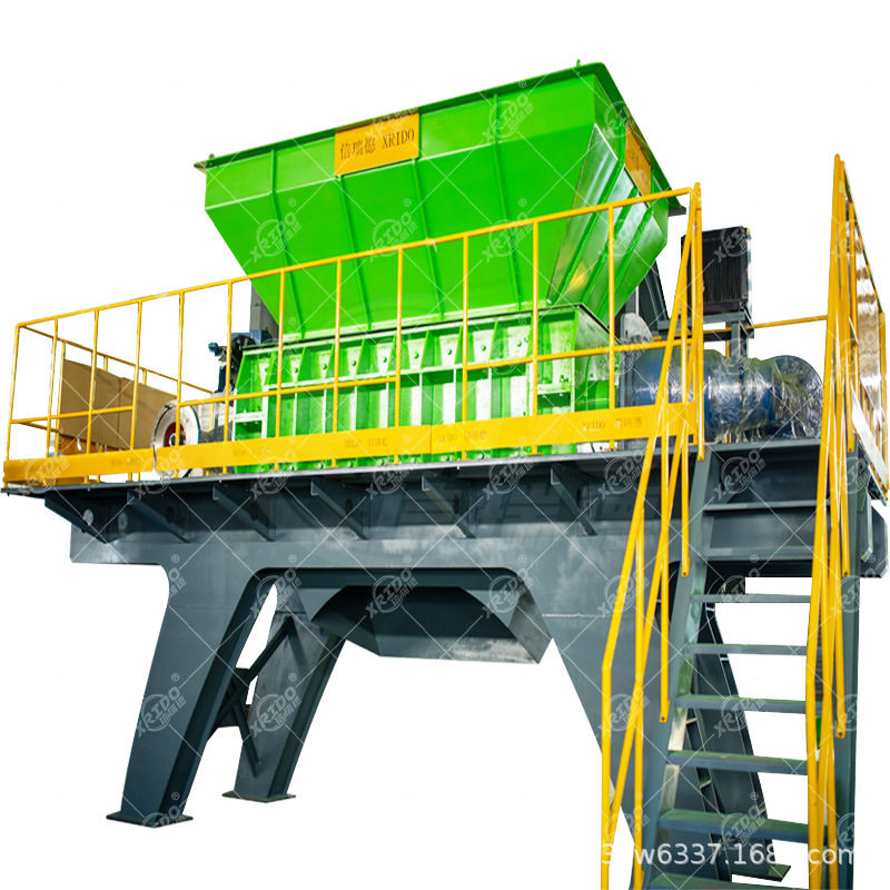 Large metal double shaft shredder tree root plastic