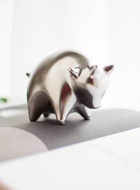 陶瓷招财金牛桌面摆件 办公室家居装饰品 创意2021生肖牛新年礼物