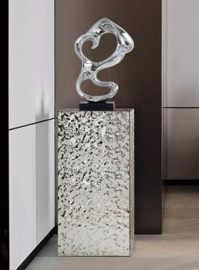 现代网红卡通暴力熊雕塑入户玄关不锈钢摆件迎宾熊艺术品装饰底座