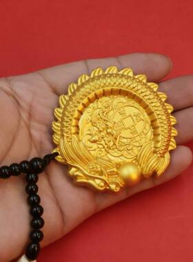 黄铜沙金龙牌手把件家居摆件电视柜酒柜摆件个性实心随身盘玩挂件