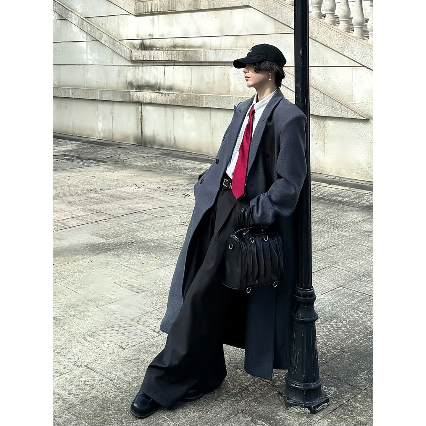 灰色长款教父大衣男冬季高级感收腰垫肩西装外套廓形正肩毛呢风衣,淘宝优惠券,粉丝福利购,淘宝优惠卷