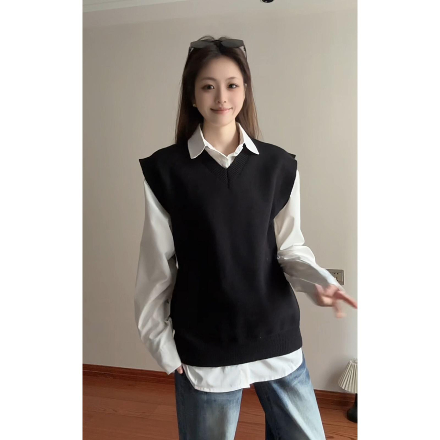 韩版学院风v领针织坎肩男女秋冬季叠穿dk制服外套鸡心领线衫马甲 - 图0