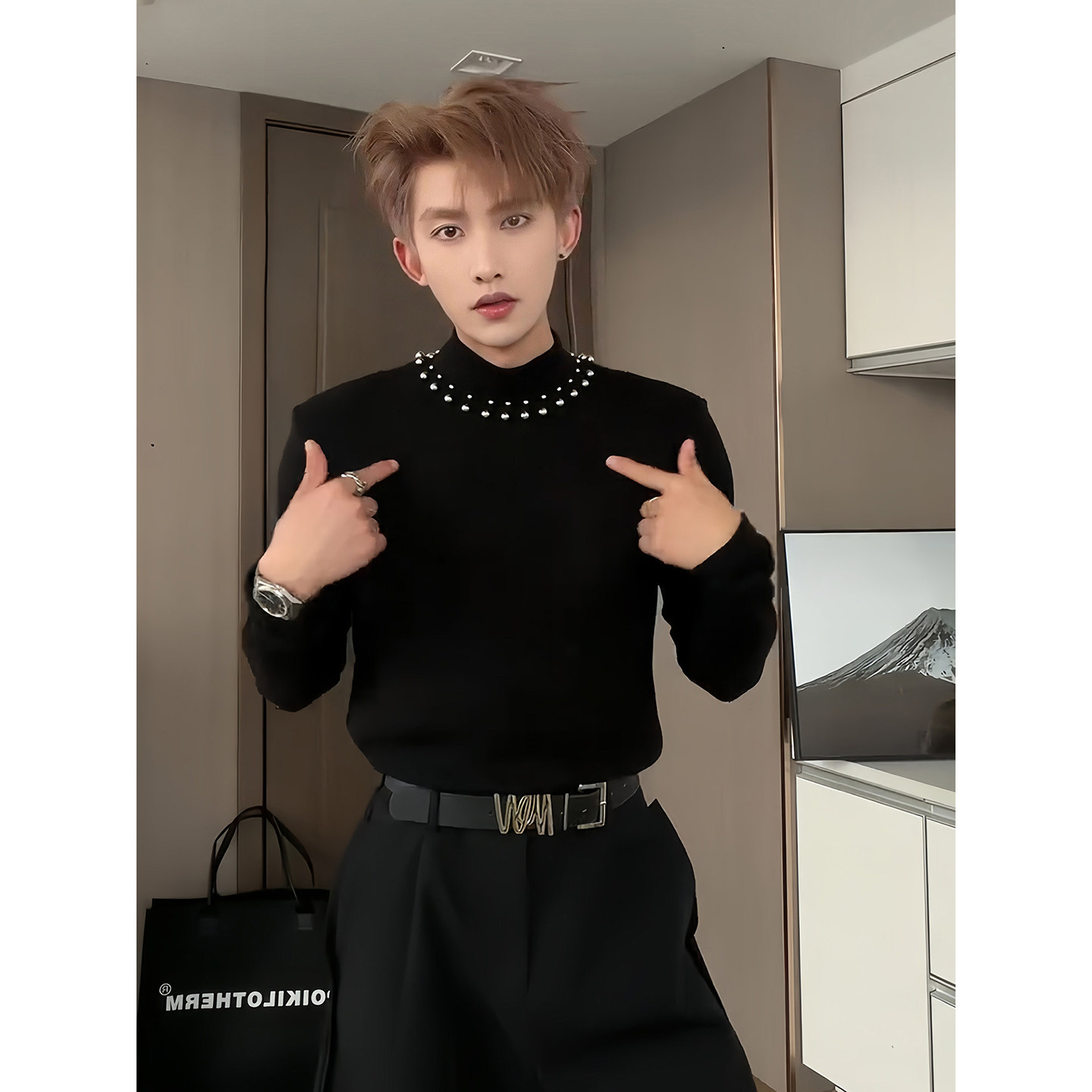 小香风珍珠垫肩毛衣男冬季痞帅高级感修身内搭针织衫半高领打底衫,淘宝优惠券,粉丝福利购,淘宝优惠卷