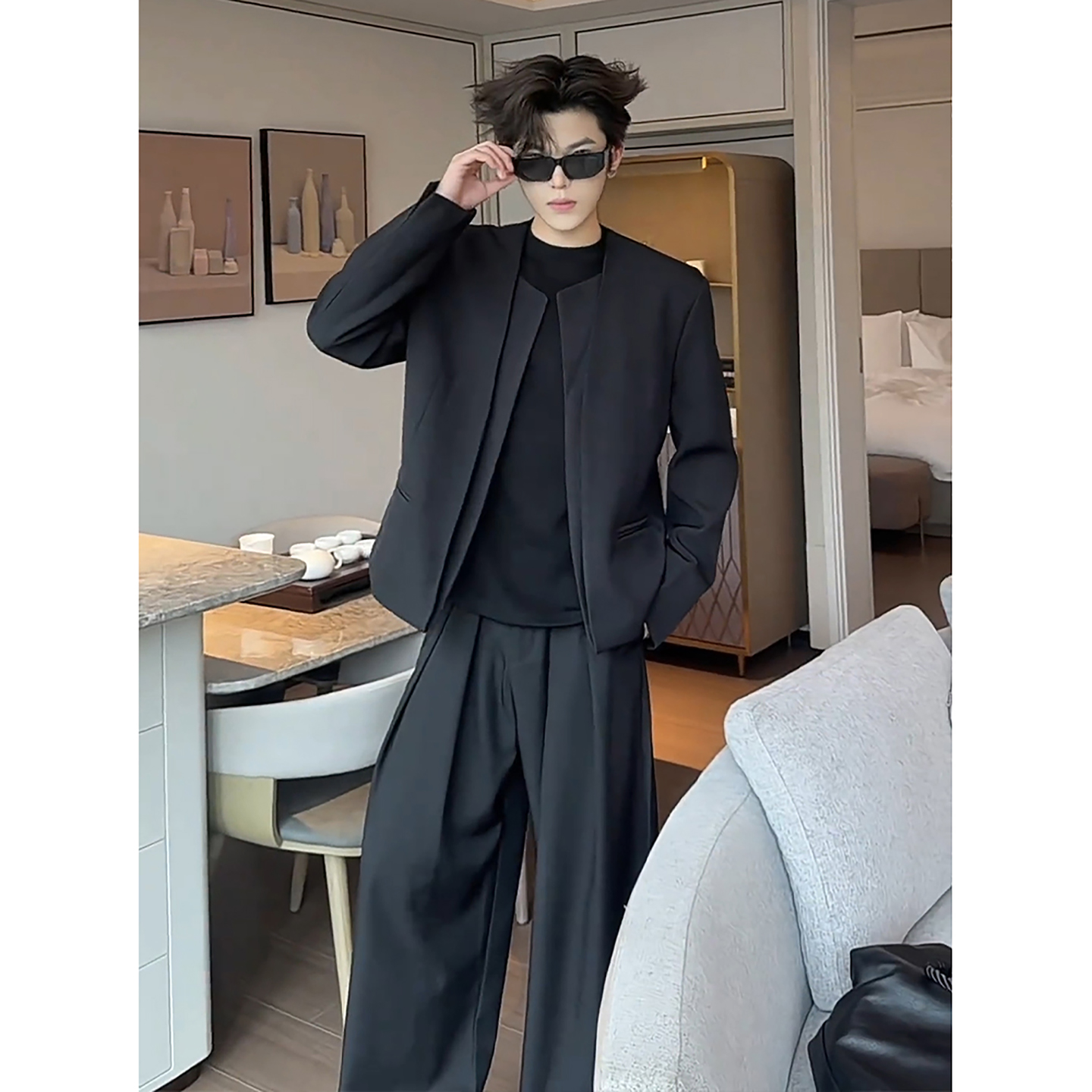 人夫感短款西装外套秋季高级感轻熟风男模穿搭一整套美式解构夹克 - 图1