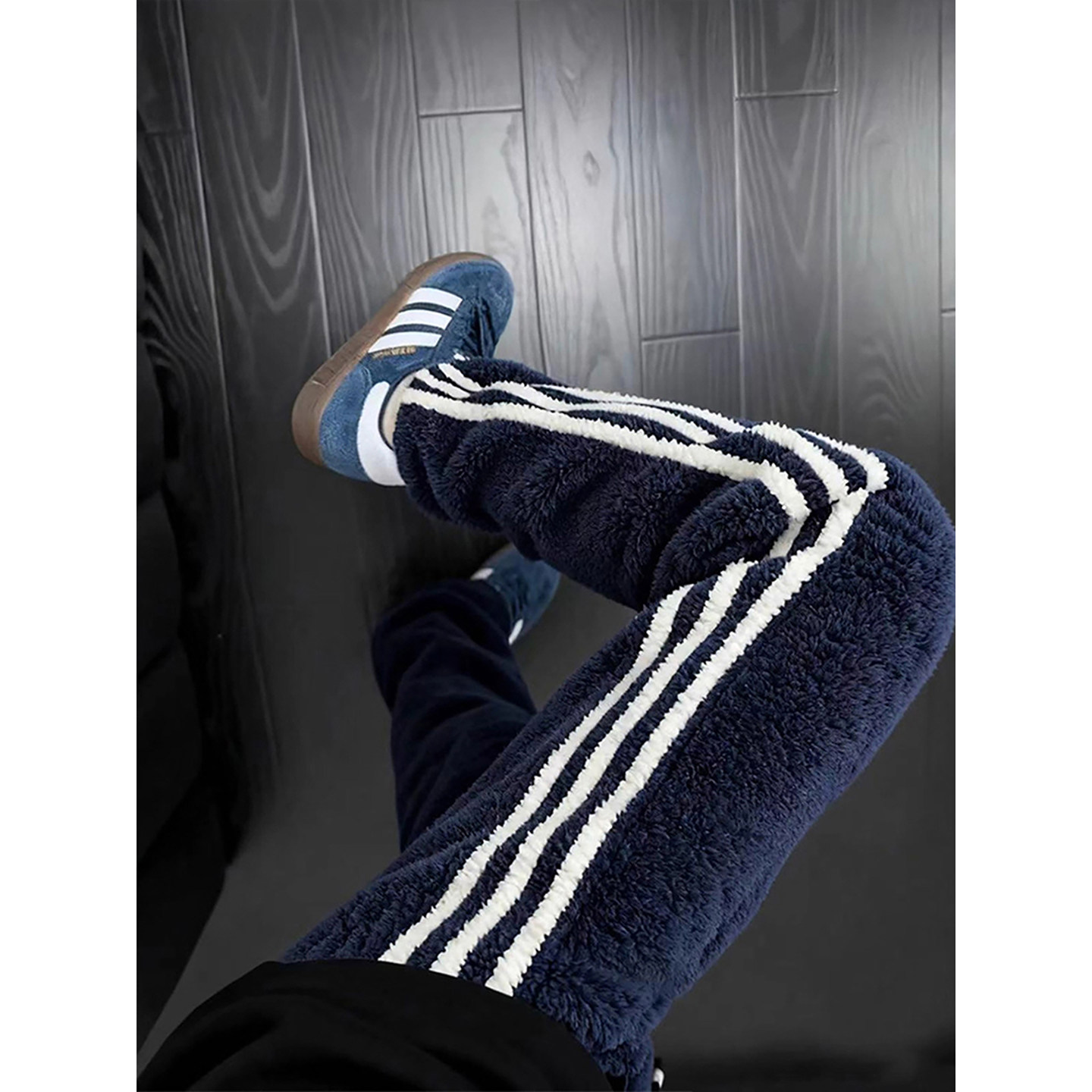 美式三道杠灰色抓绒卫裤男款冬季羊羔绒保暖裤子加绒加厚防寒棉裤,淘宝优惠券,粉丝福利购,淘宝优惠卷