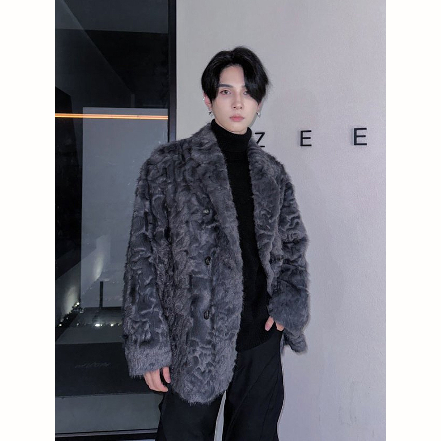 轻奢高级感小湖羊外套皮毛一体皮草男冬季老钱风潮牌痞帅翻领棉服,淘宝优惠券,粉丝福利购,淘宝优惠卷