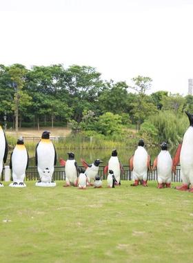 仿真企鹅摆件动物雕塑玻璃钢户外海洋馆冰雪水池幼儿园主题装饰品