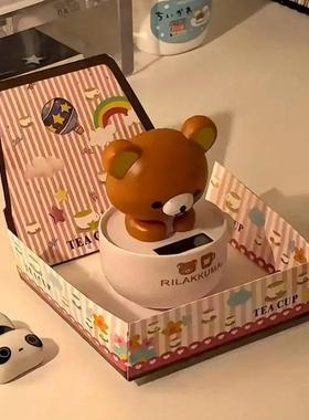 日系卡通点头轻松熊点头桌面摆件太阳能汽车摇头装饰品车载美乐蒂