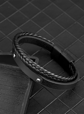 手绳皮质潮男个性百搭手镯时尚光面多层编织皮手链手环饰品
