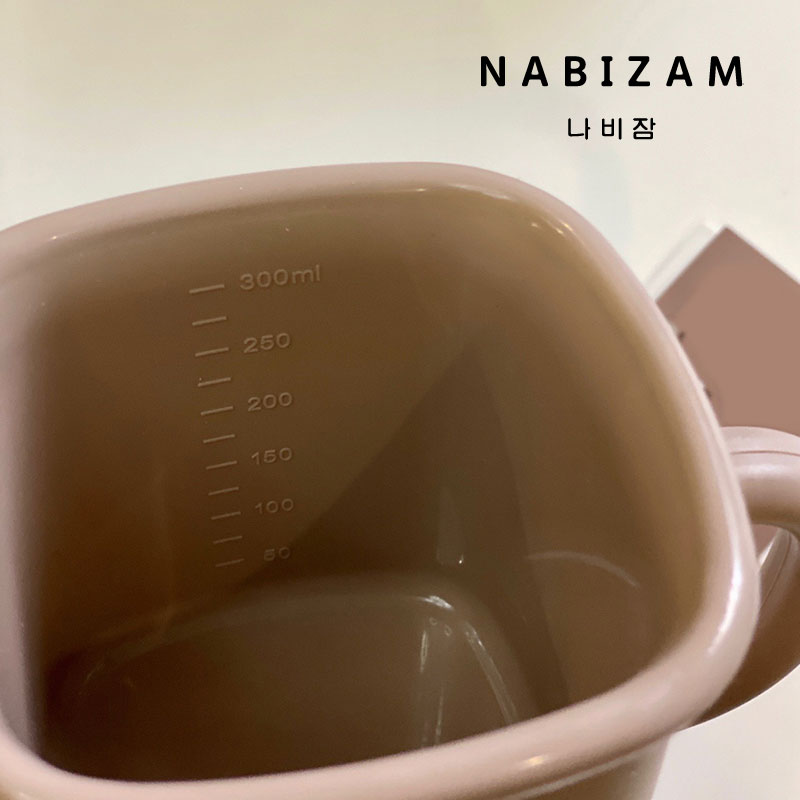 nabizam出口ins韩系高颜值儿童耐高温食用硅胶双耳吸管杯300ML - 图1