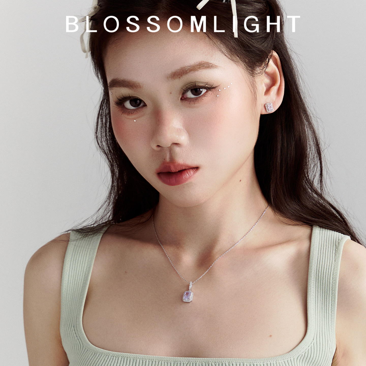 明星同款BlossomLight闪闪方糖耳环薰衣草紫简约轻奢银耳钉高级感,淘宝优惠券,粉丝福利购,淘宝优惠卷