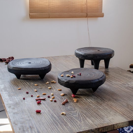 Coffee table carbonized wood black Jingjifeng minimalist log pier