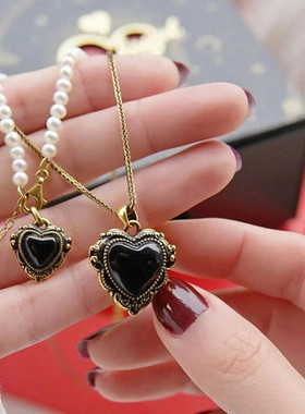 黑桃皇后中古vintage爱心项链