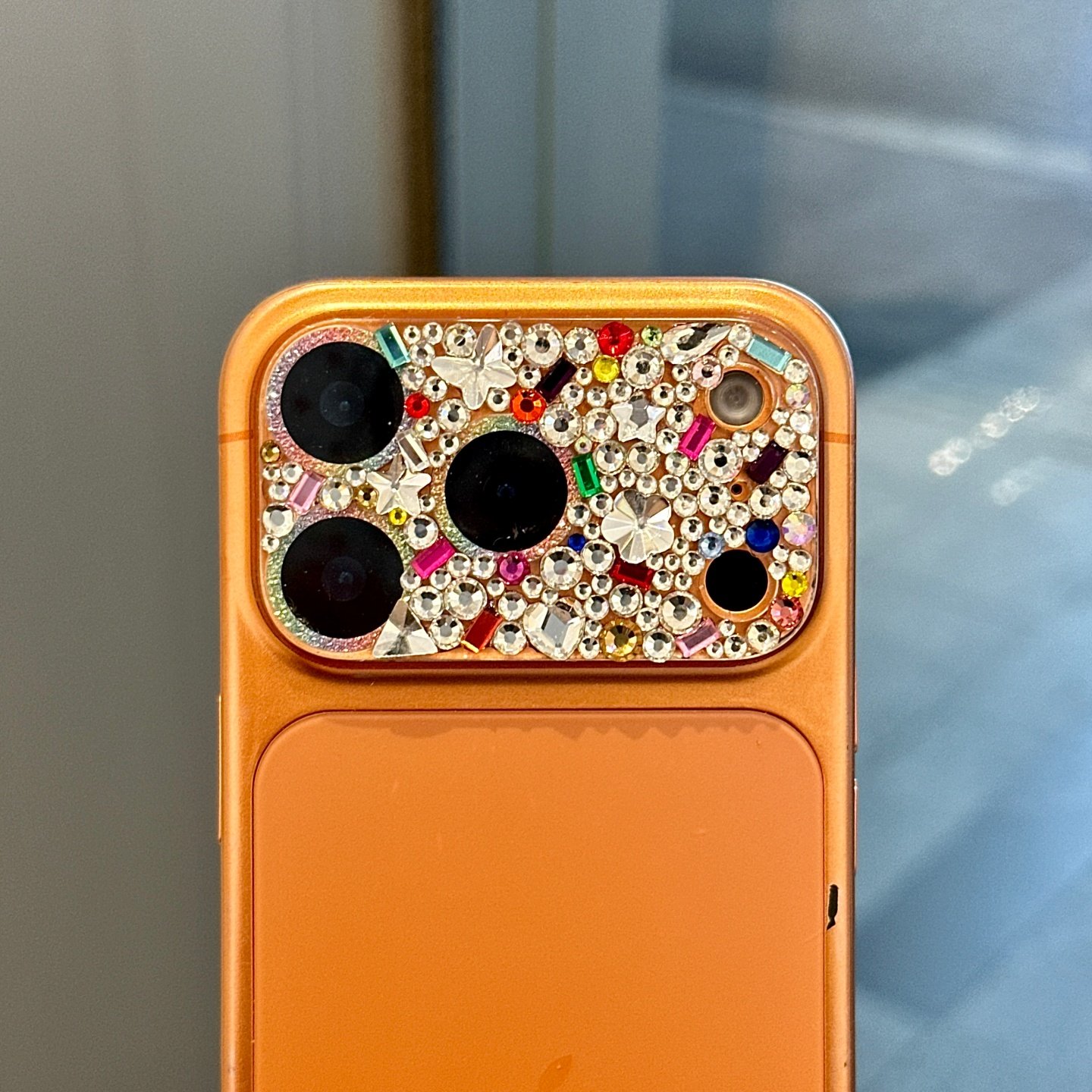 橙色幸运草满钻镜头贴适用苹果17promax镜头膜新款超闪镶钻iPhone17pro后摄像头彩钻保护圈17pm一体全包覆盖,淘宝优惠券,粉丝福利购,淘宝优惠卷