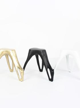 现代轻奢北欧抽象动物小鹿创意摆件工艺品桌面装饰品样板间工艺品