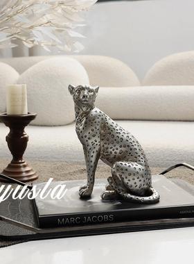树脂银猎豹子摆件艺术动物客厅电视柜售楼部别墅办公室软装饰品