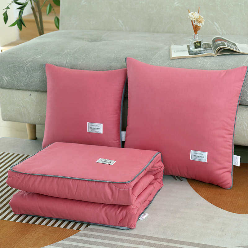 新疆包邮全棉汽车车载抱枕被枕头午睡枕头两用被子二合一新款毯子,淘宝优惠券,粉丝福利购,淘宝优惠卷