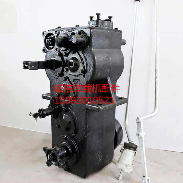 Loader forklift gearbox Mingyu Shanyu four-cylinder in-line gearbox gearbox loader gearbox
