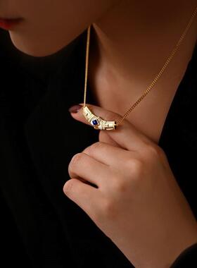 蓝月湾原创设计重工项链贝母青金石感复古法式女时尚新品