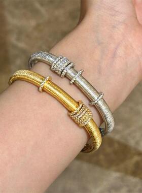 运转满圈重工时来拉丝手镯小众独特个性高级感轻奢气质手镯