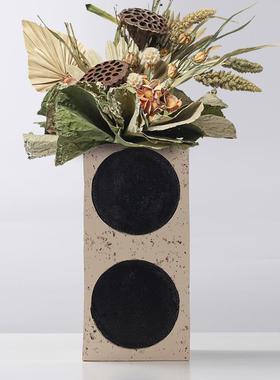 方形大圆点复古花瓶样板房客厅插干花侘寂风装饰花器艺术摆件饰品