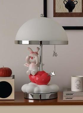 家居卧室台灯创意装饰品摆件兔子实用生日礼物送女生闺蜜订婚结婚