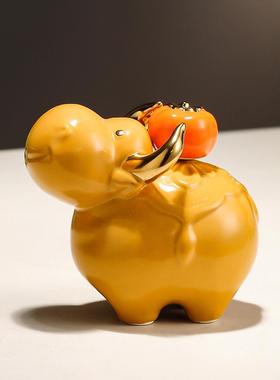 牛气冲天牛柿摆件店铺开业办公室乔迁装饰品运势如虹创意陶瓷摆设