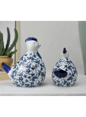 景德镇斯堪的纳维亚风格青花瓷生肖鸡饰品可爱可爱的母鸡和小鸡对