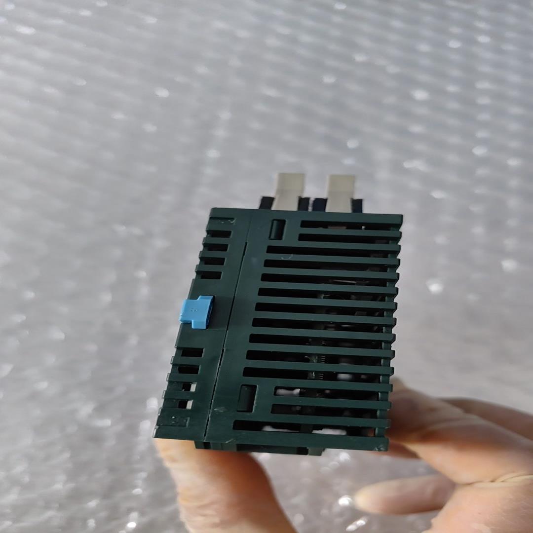 NAiS  FP0-T32  AFP02643C  FP0-~议价 - 图3