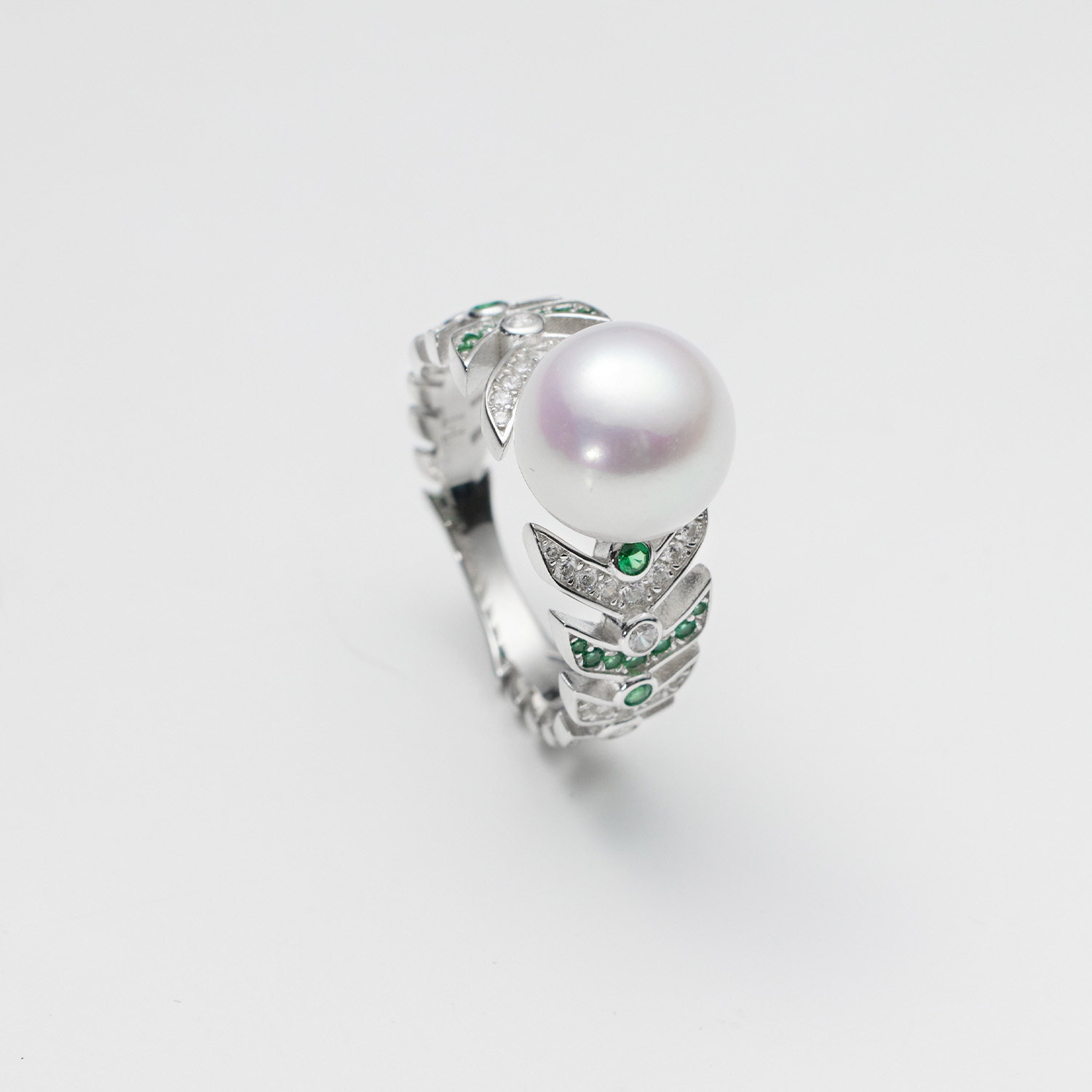Lilan Jewelry Jungle S925 silver nucleated freshwater pearl set 9-10mm nearly round ring and earrings two-piece set