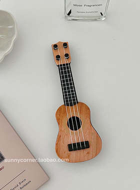 速发风复古小摆件里你尤克里迷吉他家居饰品客厅装饰摆件