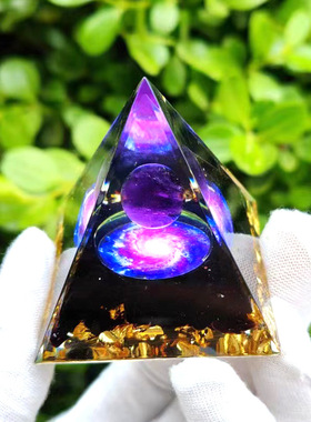 爆款外贸水晶球金字塔 新款水晶球滴胶树脂家居桌面摆件合集