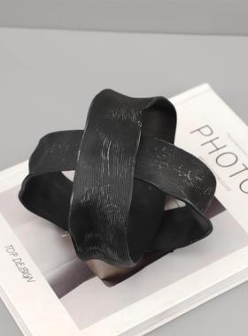 北欧轻奢金属缠绕艺术摆件客厅玄关茶几书柜样板间办公室家居软装