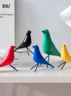 北欧木质小鸟摆件纯手工绘画仿真小鸟客厅摆设家居橱窗柜台装饰品