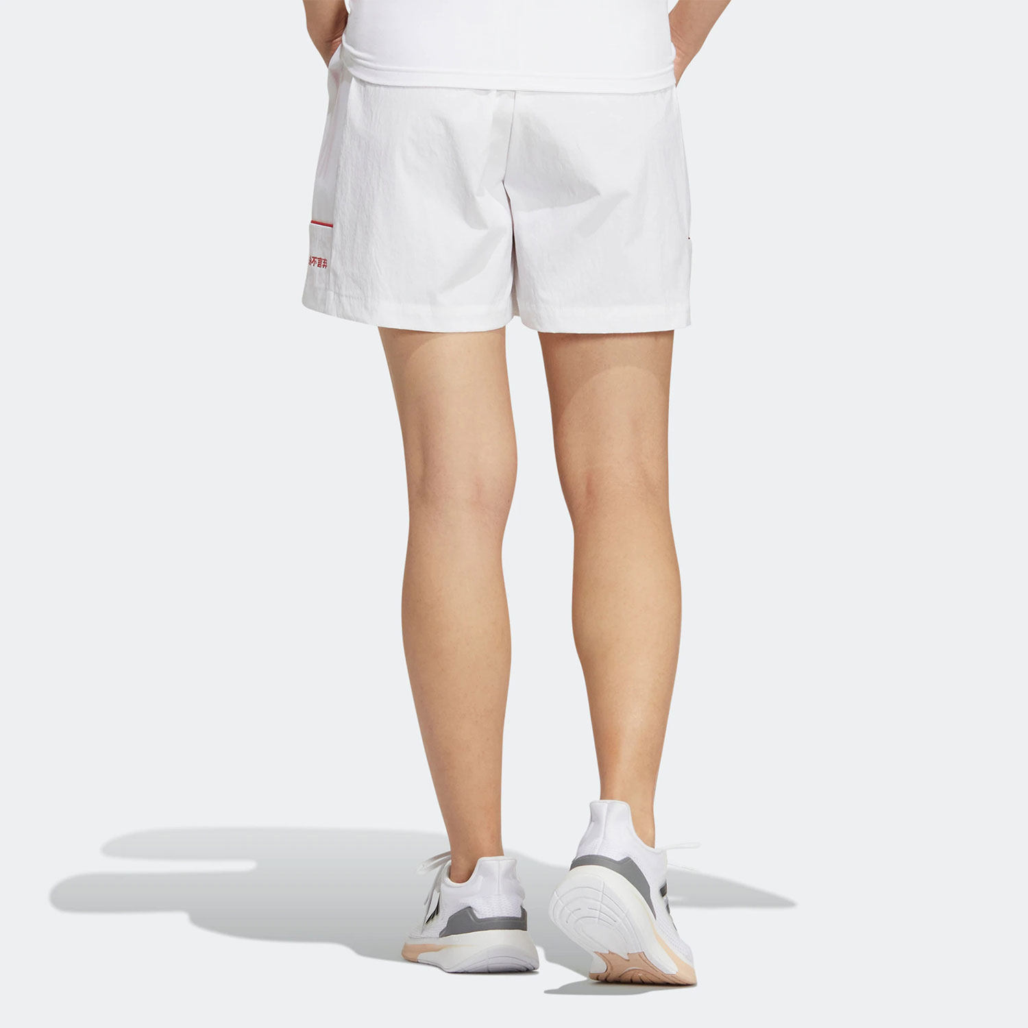 Adidas/阿迪达斯正品当季新款休闲跑步女子运动短裤HT6893,淘宝优惠券,粉丝福利购,淘宝优惠卷