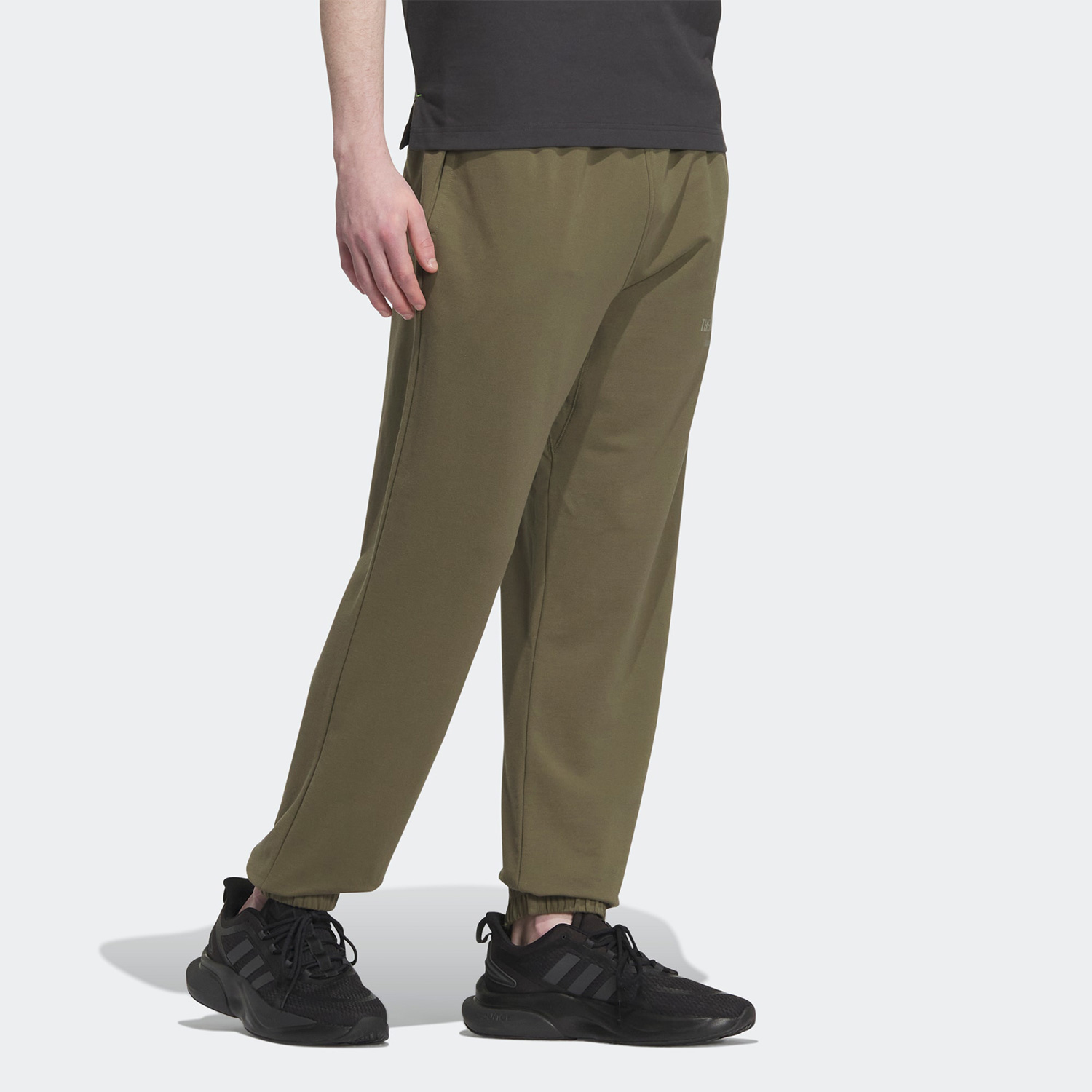 Adidas/阿迪达斯正品运动训练男子束腿透气针织长裤IP3928 - 图1