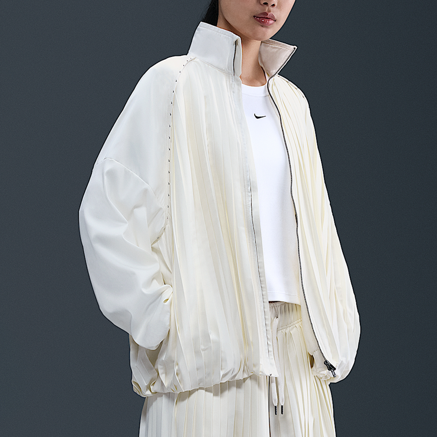 Nike/耐克正品Sportswear女士宽松简约时尚高领外套HJ0518-133 - 图0