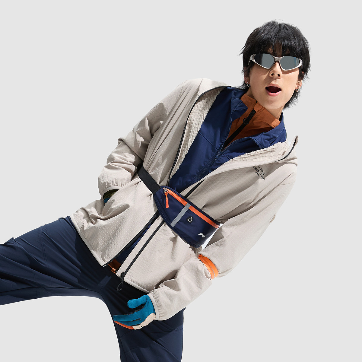 李宁正品健身系列男子连帽简约舒适加绒保暖运动休闲风衣AFDU925 - 图0