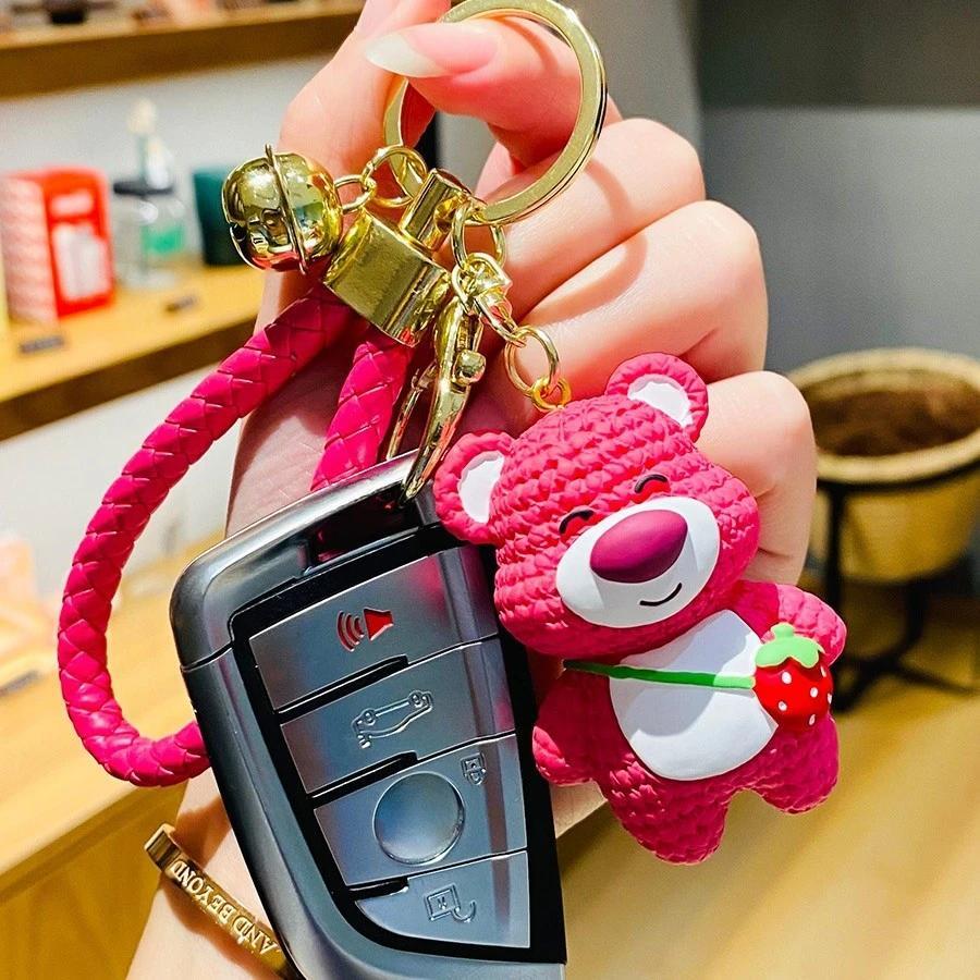 网红草莓熊钥匙扣挂件钥匙链女精致高级情侣车用钥匙链挂件包挂饰 - 图1