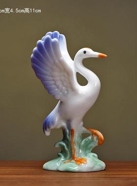 陶瓷小鹿摆件招财风水家居客厅玄关盆景鱼缸造景装饰品工艺品礼品