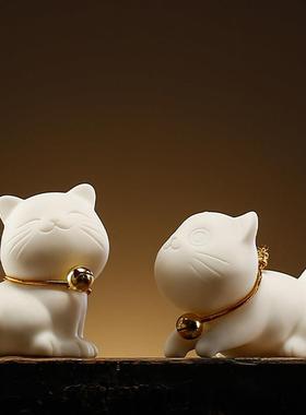 猫铃铛陶瓷摆件可爱小猫咪桌面创意白瓷茶宠茶玩可养装饰动物摆设